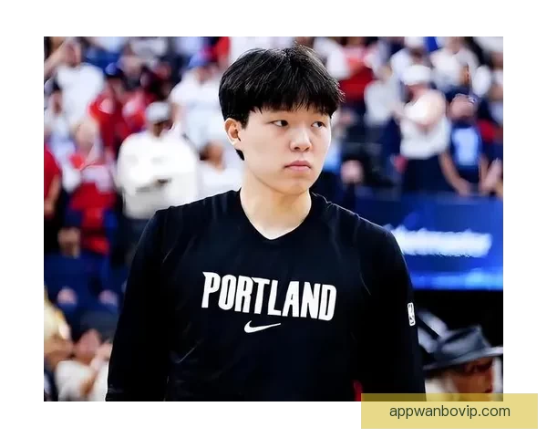 12.6秒逆转制胜杨瀚森含泪微笑拼搏精神感动全场手臂血痕依旧灿烂笑容显英雄气概 12.6秒逆转制胜杨瀚森含泪微笑拼搏精神感动全场手臂血痕依旧灿烂笑容显英雄气概