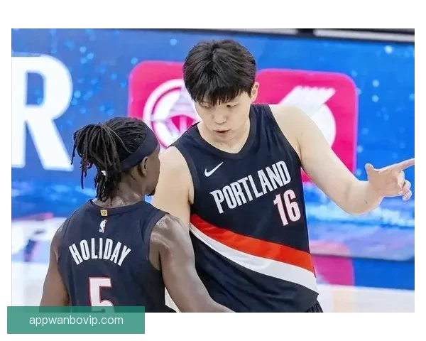 13分钟轰6+11+3帽太阳新秀崛起已稳主力轮换领先杨瀚森 13分钟轰6+11+3帽太阳新秀崛起已稳主力轮换领先杨瀚森